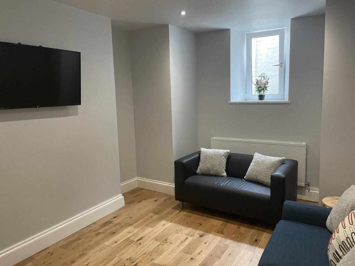 Great 2 Bedroom Flat Plymouth Exteriör bild
