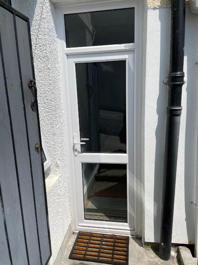 Great 2 Bedroom Flat Plymouth Exteriör bild